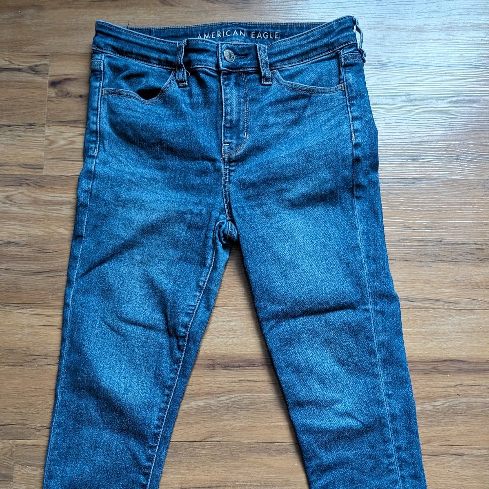 Size 4 x-short American Eagle Jean Jegging